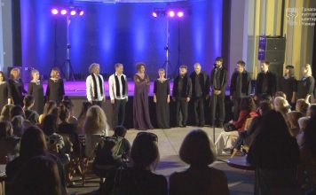 KONCERT DIVNE LJUBOJEVIĆ I HORA MELODI