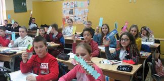 ŠKOLA DUŠAN JERKOVIĆ Otvaranje novih svetova kroz knjige i biblioteke