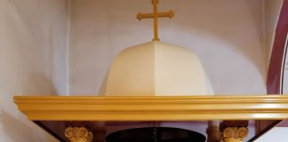 IVANJDAN – NAJVEĆI DEVOJAČKI PRAZNIK Pletu se venci od ivanjskog cveća