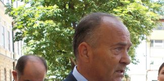 MINISTAR MLADEN ŠARČEVIĆ: Studenti ostaju u domovima