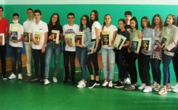 ČITAOCI SARADNICI Nagrade najboljim učenicima Osnovne škole „Dušan Jerković“