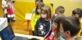 Predškolci „Dušan Jerković“ obeležili Pipin 75. rođendan UPOZNAVANJE SA PIPI