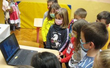 Predškolci „Dušan Jerković“ obeležili Pipin 75. rođendan UPOZNAVANJE SA PIPI