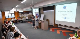 MEDIJSKI SADRŽAJI ZA MLADE Spoj mladosti i iskustva u lokalnim medijima