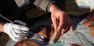 KONZERVACIJA IKONA Na ikonostasu crkve u Rogačici