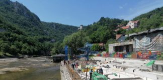 DEČJI BAZEN Rekonstrukcija još traje, a do kada?