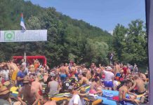 Manifestacija na reci DRINSKA REGATA Okupi brojne posetioce
