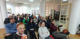 U „SVETU ŽENA“ Novinarke: Žene treba osnažiti