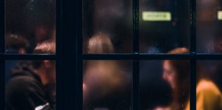 NA KLIK OD TEBE Upoznavanje preko interneta