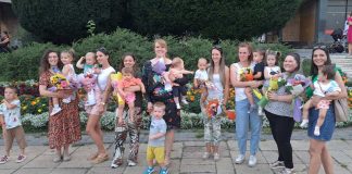 BUDIMO BLIŽE Podrška dojenju