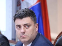 Dragoljub Stojadinović predsednik Skupštine podneo ostavku