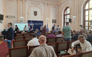 STRANAČKA PREPUCAVANJA Oko nastupa na izborima u Sevojnu