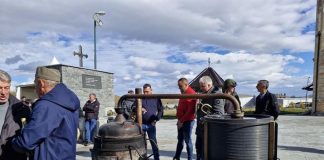RAKIJADA Šljivovice, rakijom poznata, evo sad ti otvaramo vrata…