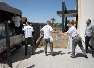 VOLONTERI NIS U AKCIJI Podrška opštinama koje su bez vode