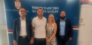 Potpisan ugovor za kupovinu seoske kuće za porodicu Simović